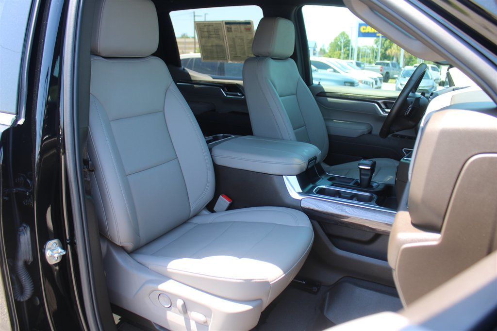 2025 Chevrolet Silverado 1500 - $50,779