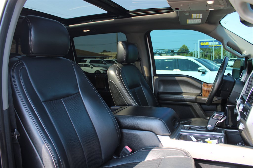 2019 Ford F-150 - $31,999