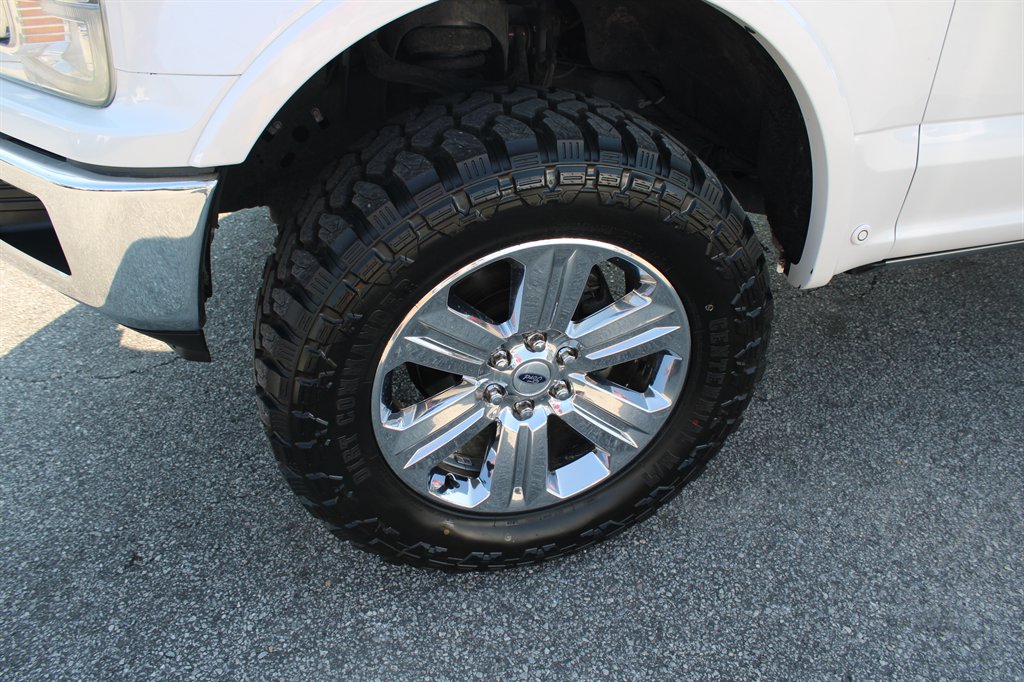 2019 Ford F-150 - $31,999