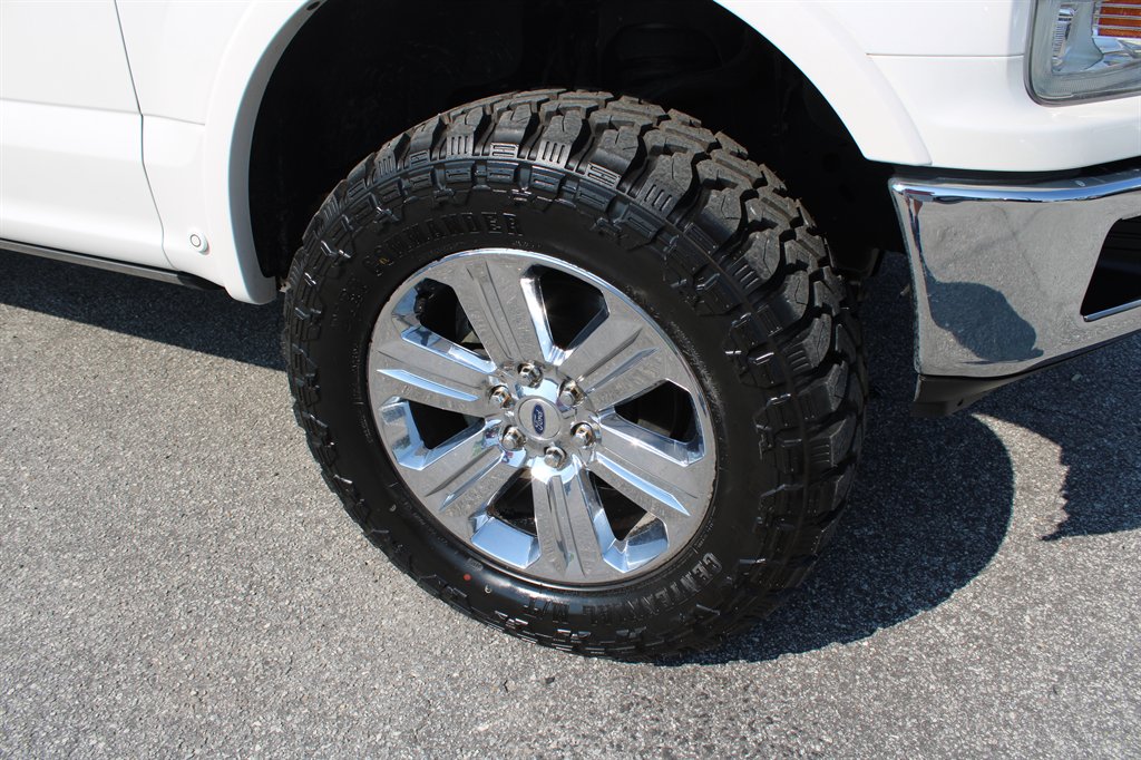 2019 Ford F-150 - $31,999