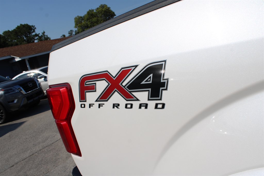 2019 Ford F-150 - $31,999