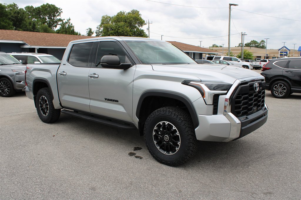 2023 Toyota Tundra - $47,995