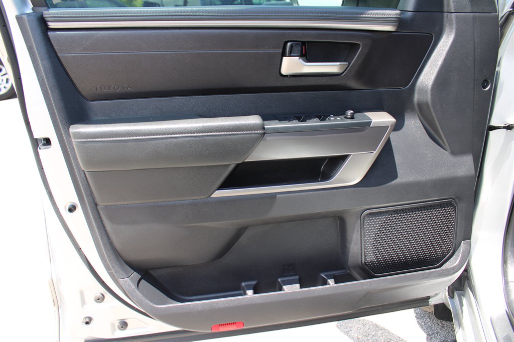 2023 Toyota Tundra - $47,995