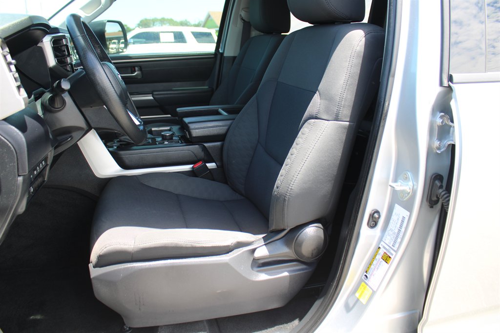 2023 Toyota Tundra - $47,995