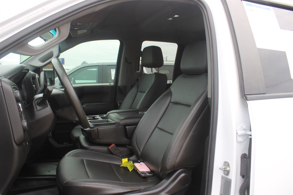 2020 Chevrolet Silverado 2500 - $35,995
