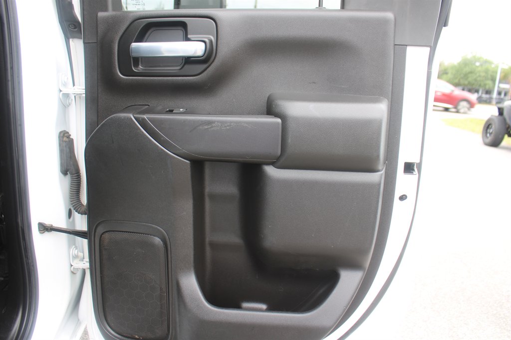 2020 Chevrolet Silverado 2500 - $35,995