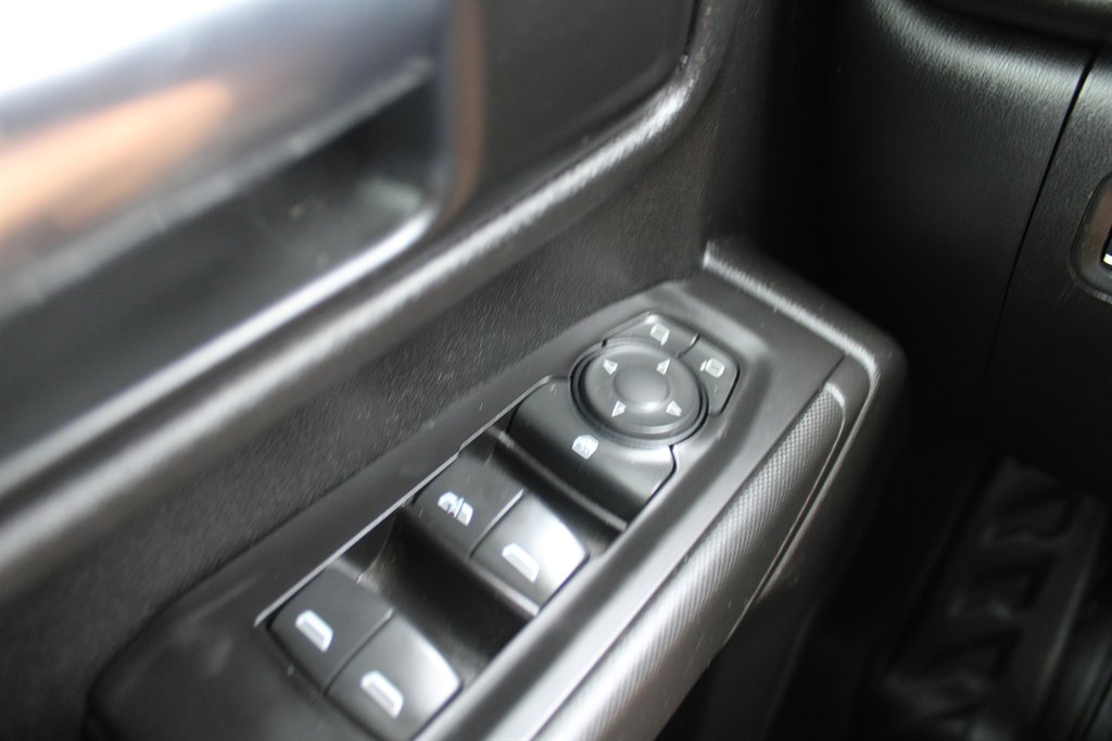 2020 Chevrolet Silverado 2500 - $35,995
