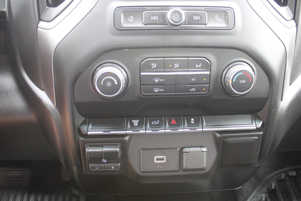 2020 Chevrolet Silverado 2500 - $35,995