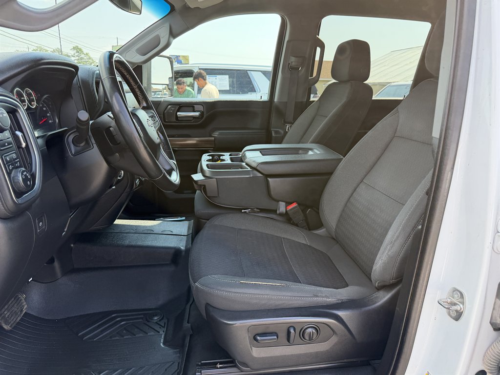 2023 Chevrolet Silverado Hd - $48,995