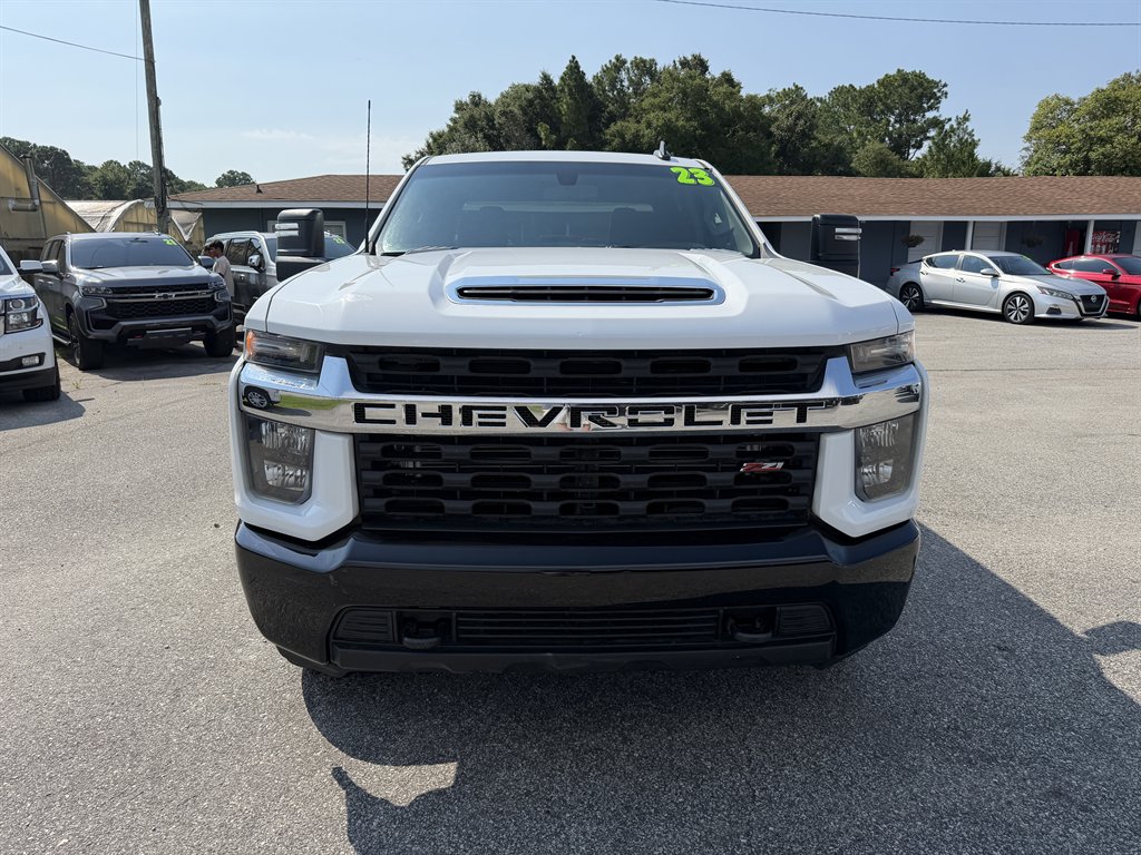 2023 Chevrolet Silverado Hd - $48,995
