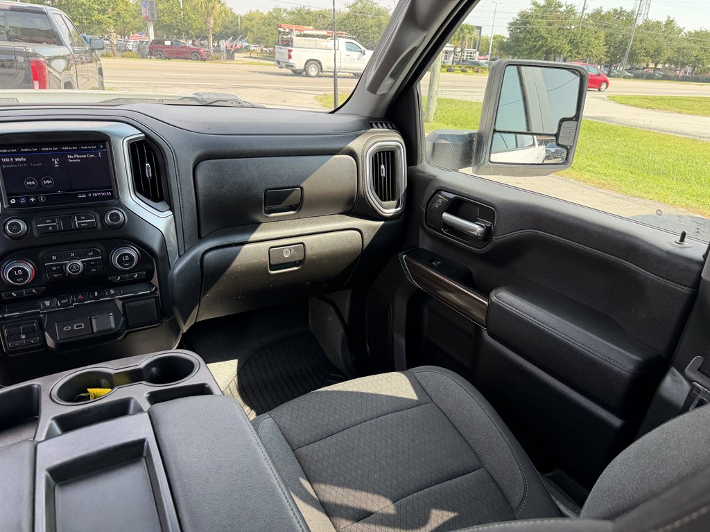 2023 Chevrolet Silverado Hd - $48,995