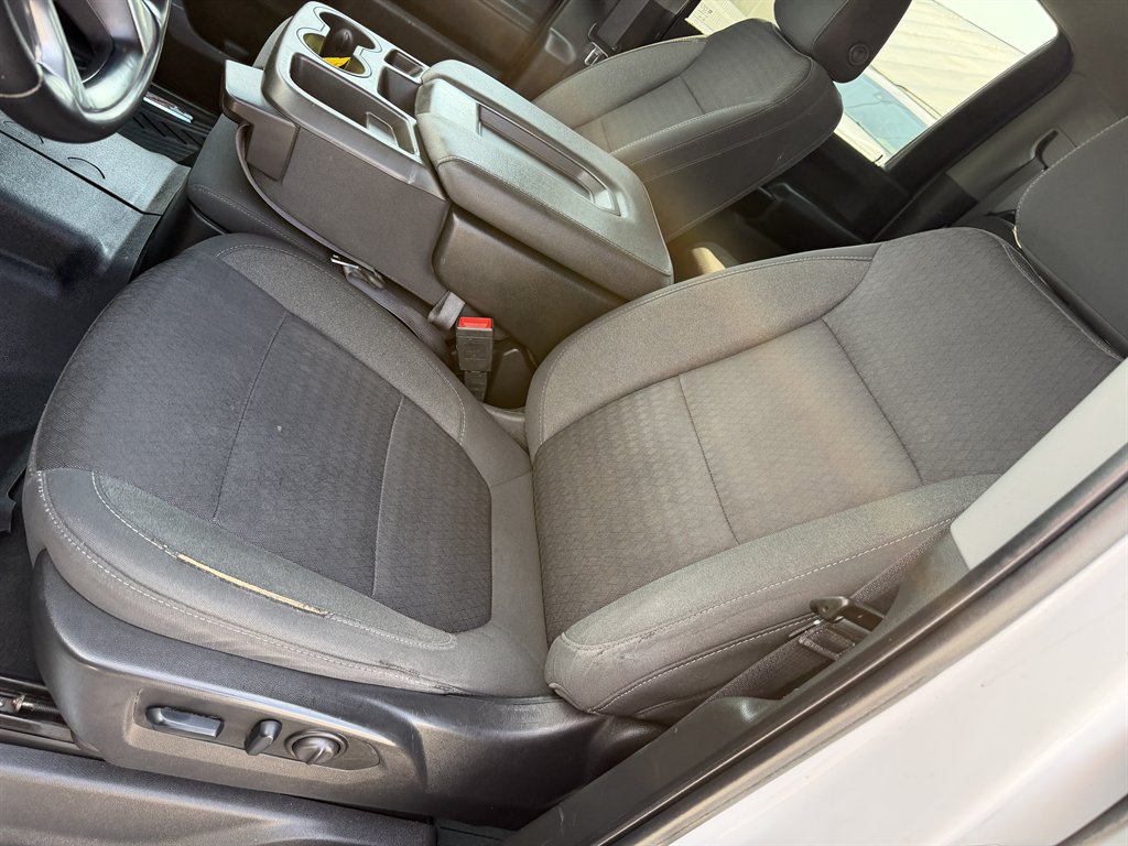 2023 Chevrolet Silverado Hd - $48,995