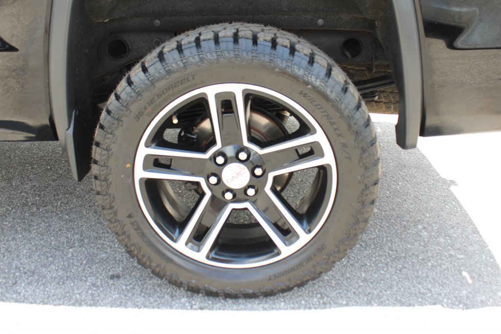 2015 GMC Sierra - $21,995