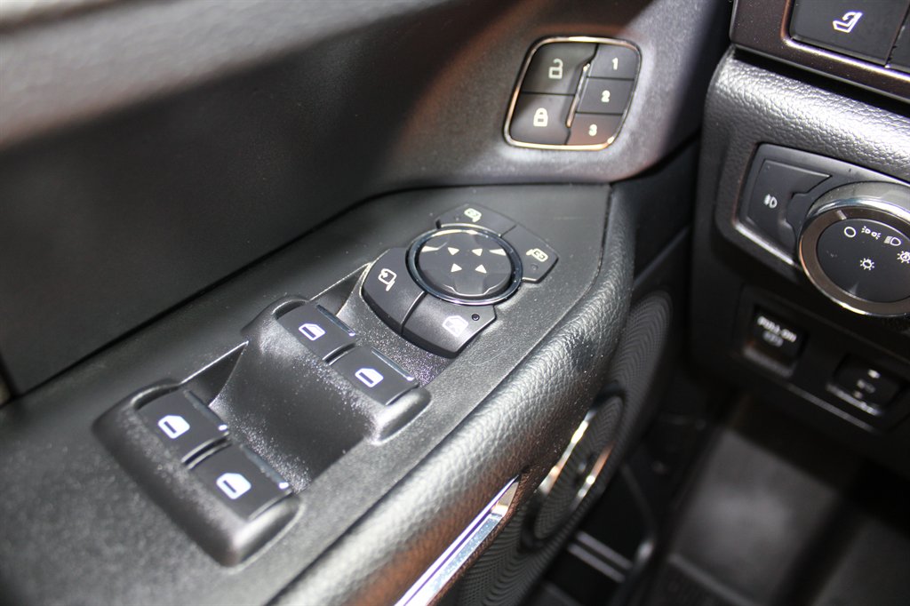 2021 Ford Expedition - $39,995