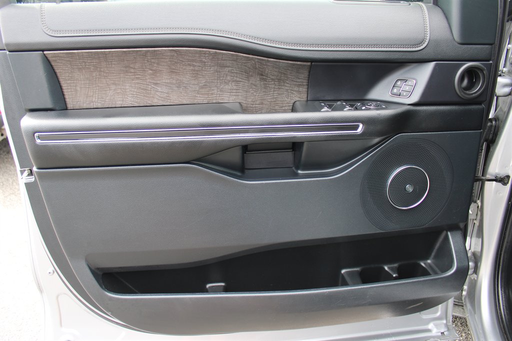 2021 Ford Expedition - $39,995