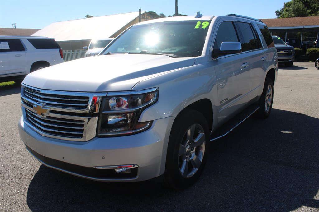 2019 Chevrolet Tahoe - $32,995