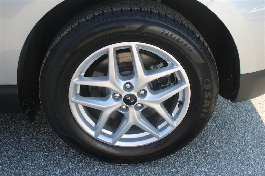 2024 Ford Edge - $24,995