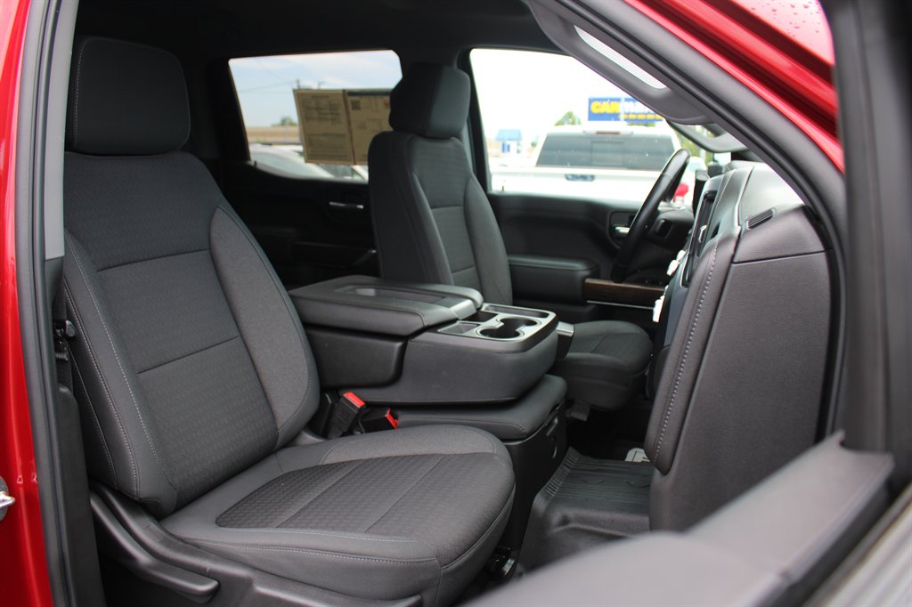 2021 GMC Sierra - $39,995