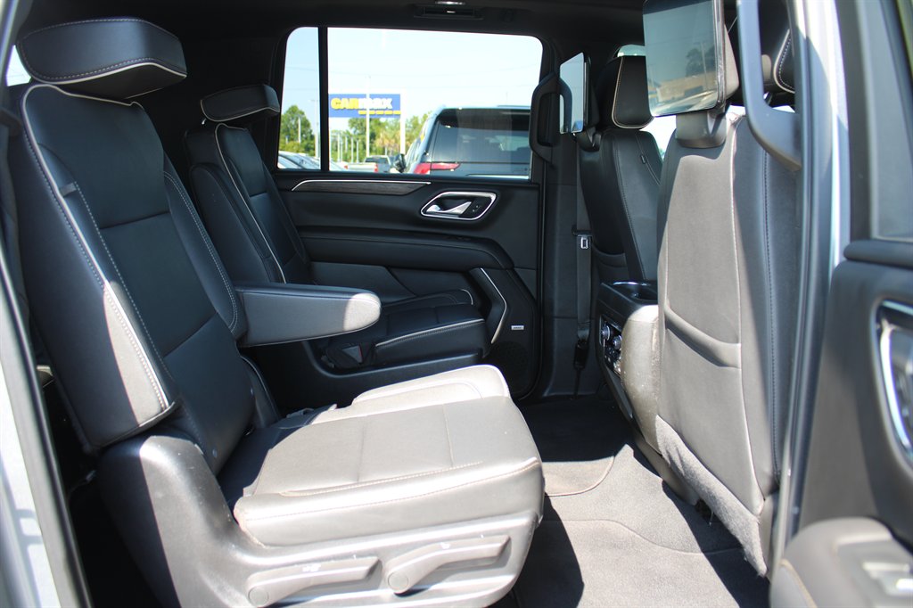 2023 Chevrolet Suburban - $53,995