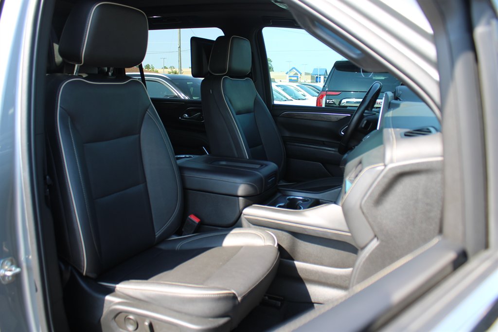 2023 Chevrolet Suburban - $53,995