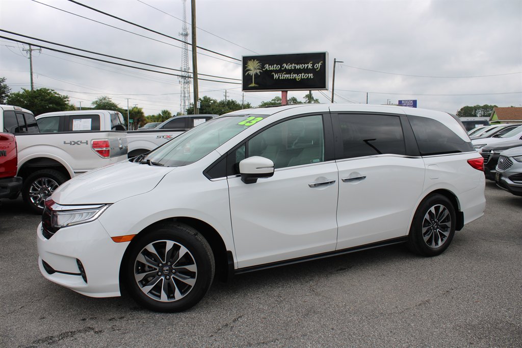 2023 Honda Odyssey - $41,995
