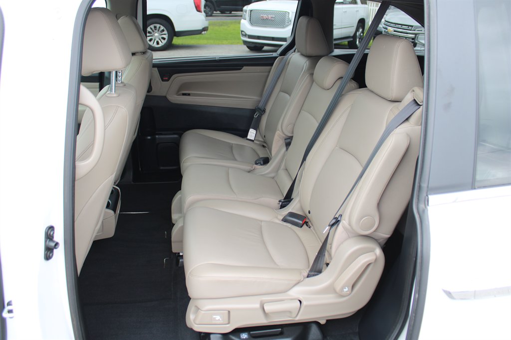 2023 Honda Odyssey - $41,995