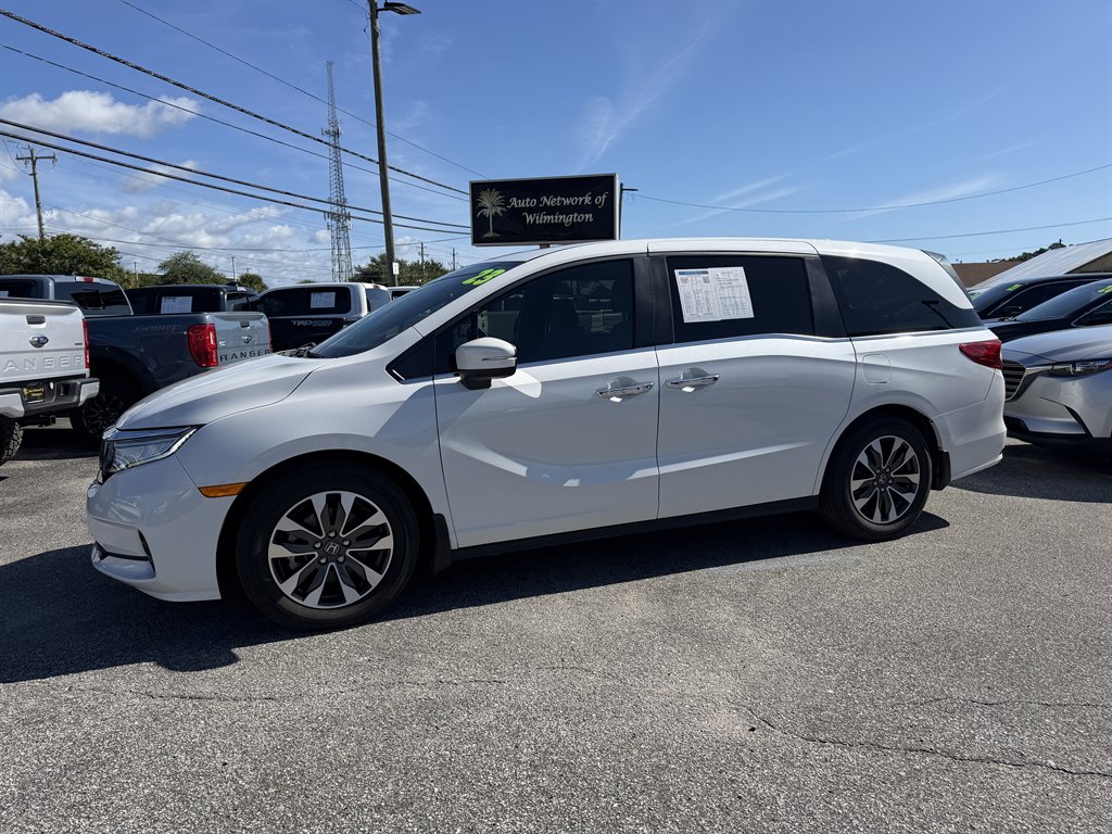 2023 Honda Odyssey - $39,995
