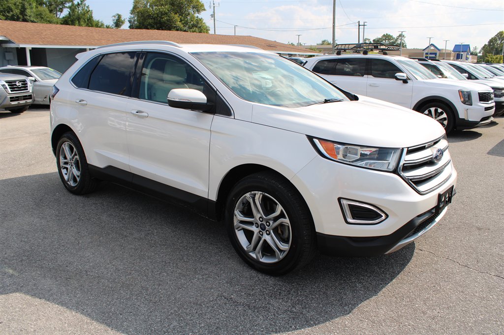 2016 Ford Edge - $11,995