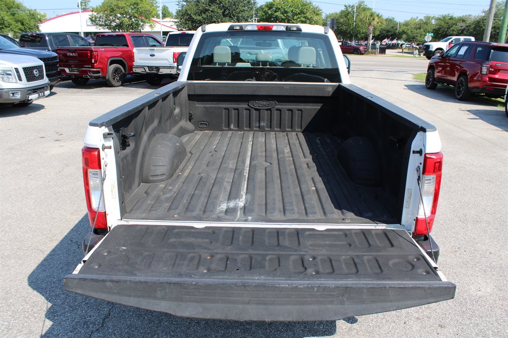 2018 Ford F-250 - $23,994
