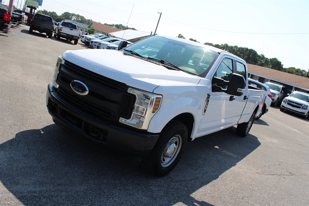 2018 Ford F-250 - $23,994