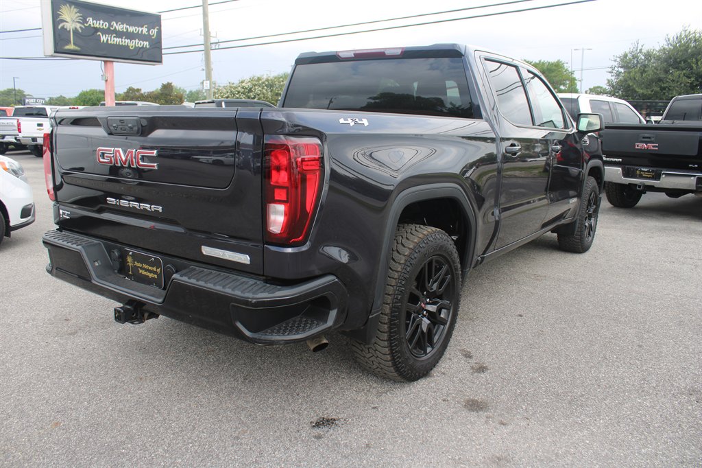 2022 GMC Sierra - $39,995