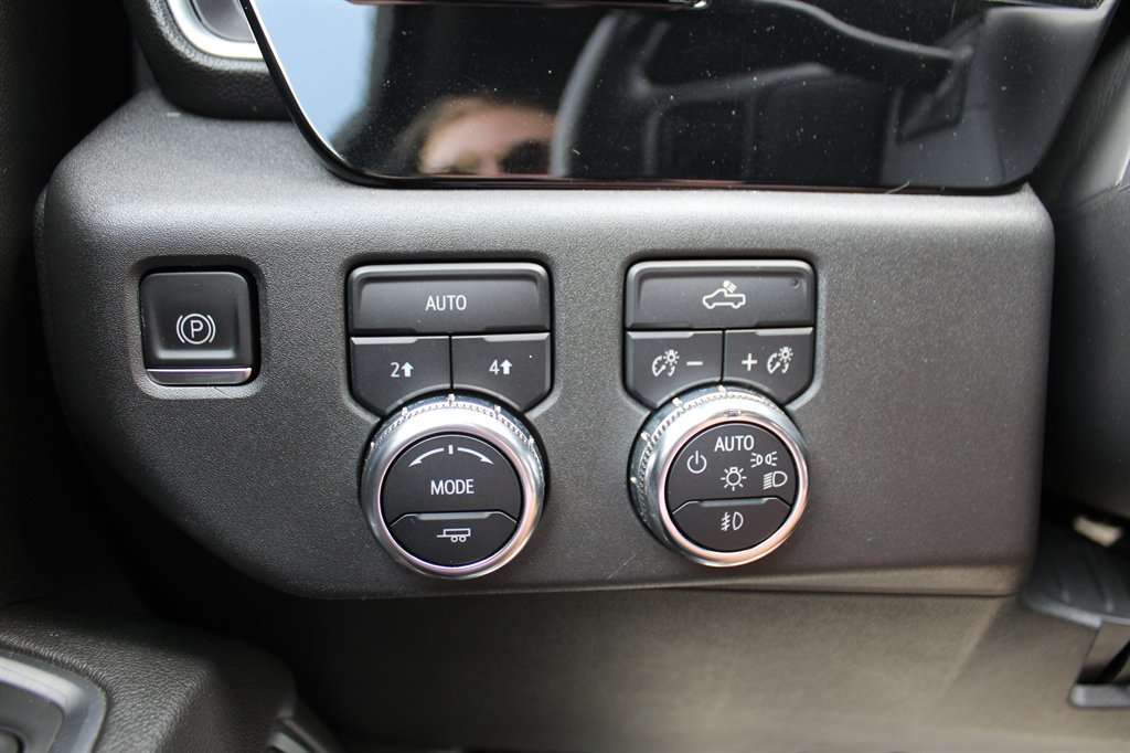 2022 GMC Sierra - $39,995