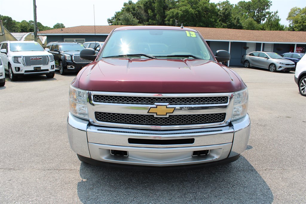 2013 Chevrolet Silverado - $16,995