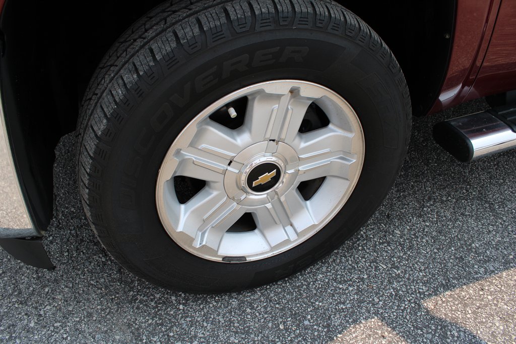2013 Chevrolet Silverado - $16,995
