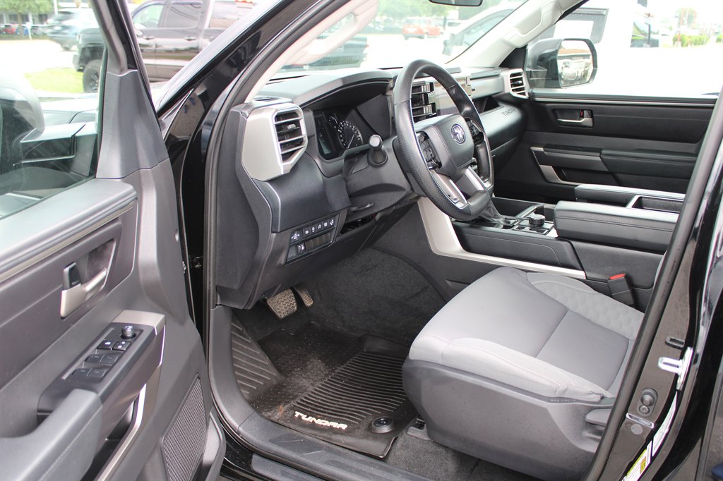2024 Toyota Tundra - $46,995