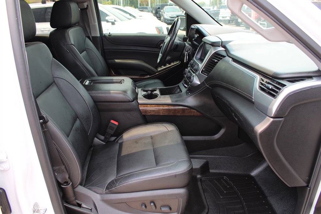 2020 Chevrolet Tahoe - $28,995