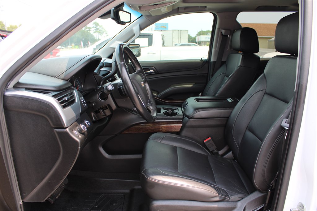2020 Chevrolet Tahoe - $28,995
