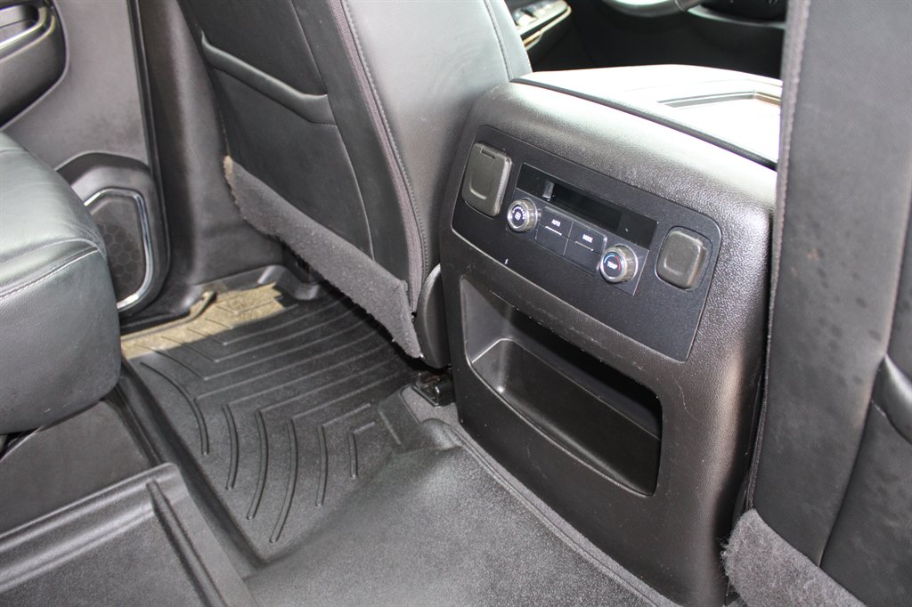 2020 Chevrolet Tahoe - $28,995