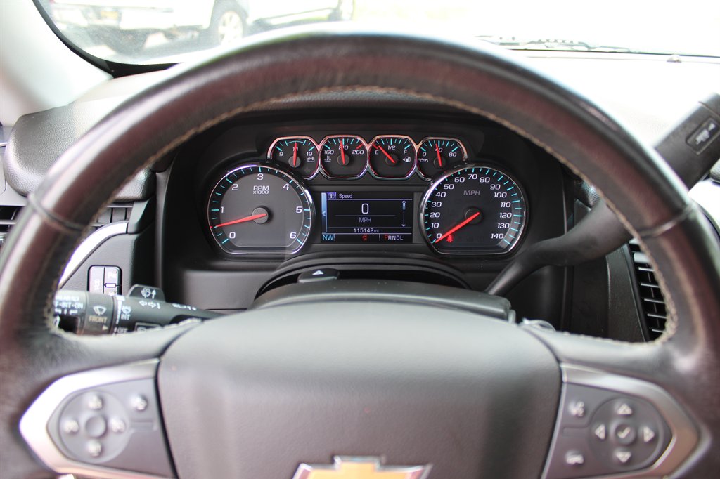 2020 Chevrolet Tahoe - $28,995