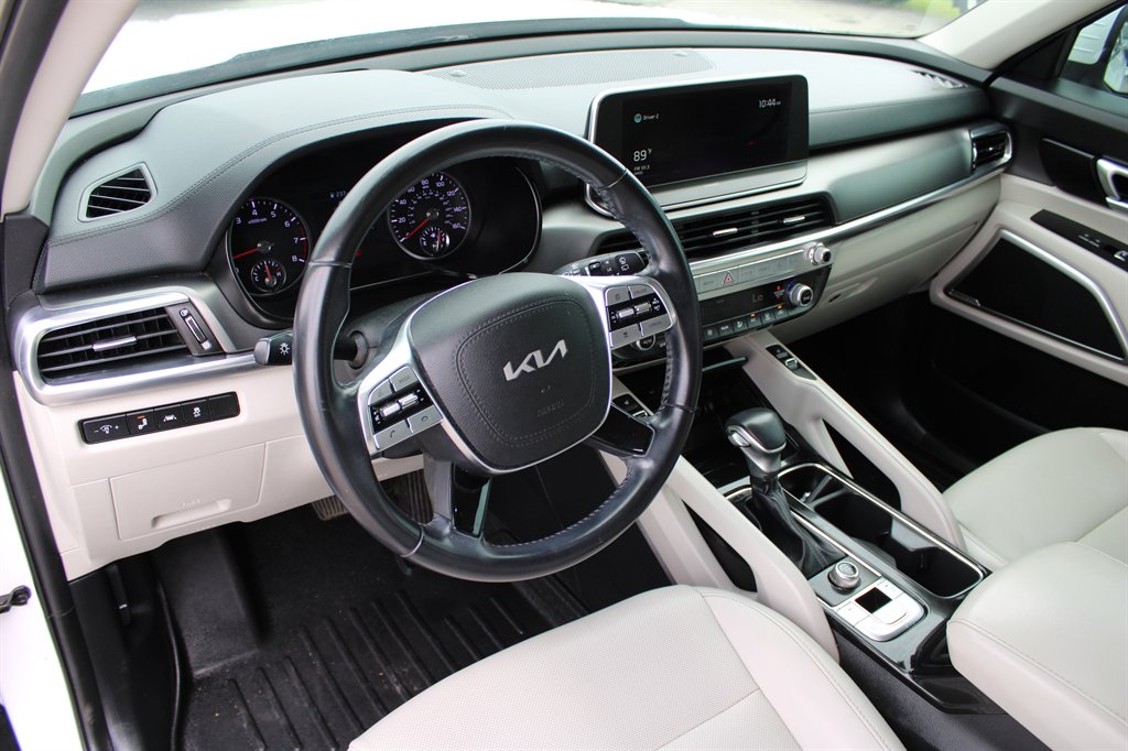 2022 Kia Telluride - $24,995