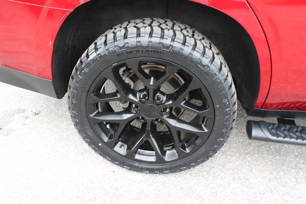 2021 Chevrolet Tahoe - $44,995