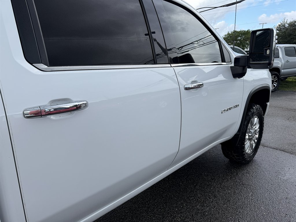 2020 Chevrolet Silverado - $46,995
