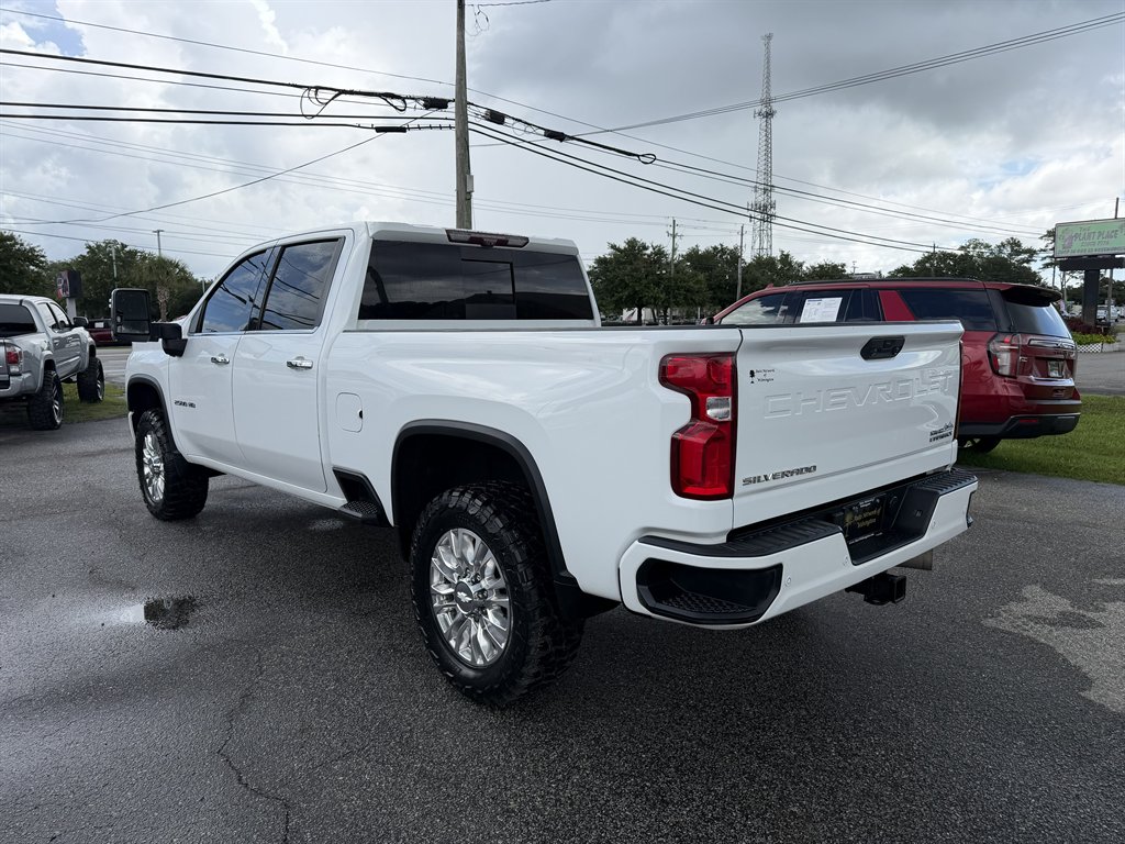 2020 Chevrolet Silverado - $46,995