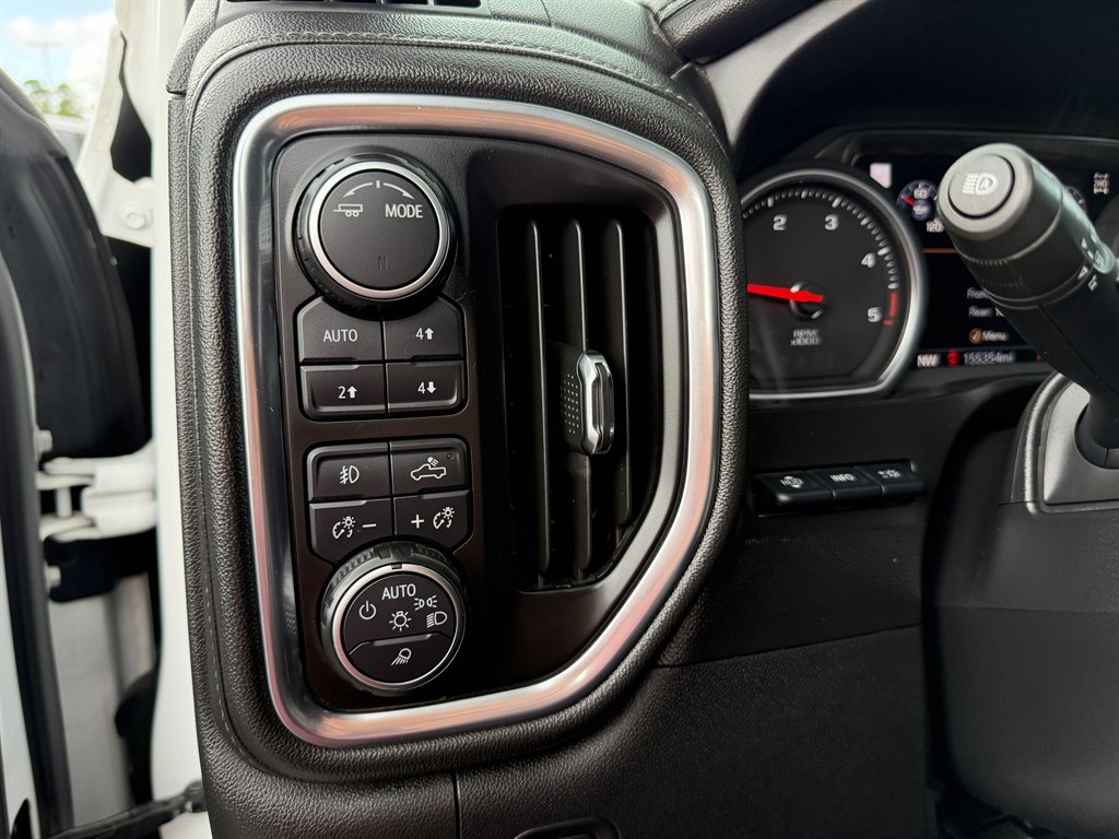 2020 Chevrolet Silverado - $46,995