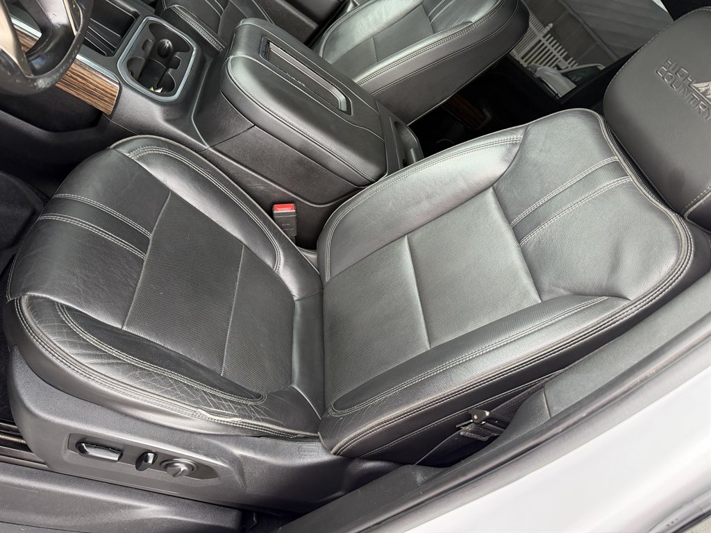 2020 Chevrolet Silverado - $46,995