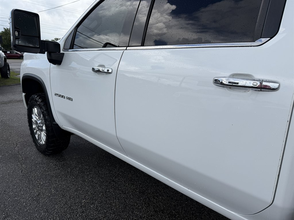 2020 Chevrolet Silverado - $46,995