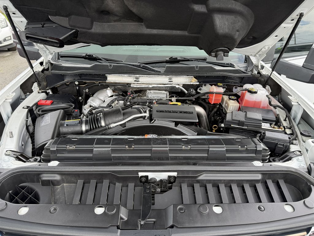 2020 Chevrolet Silverado - $46,995