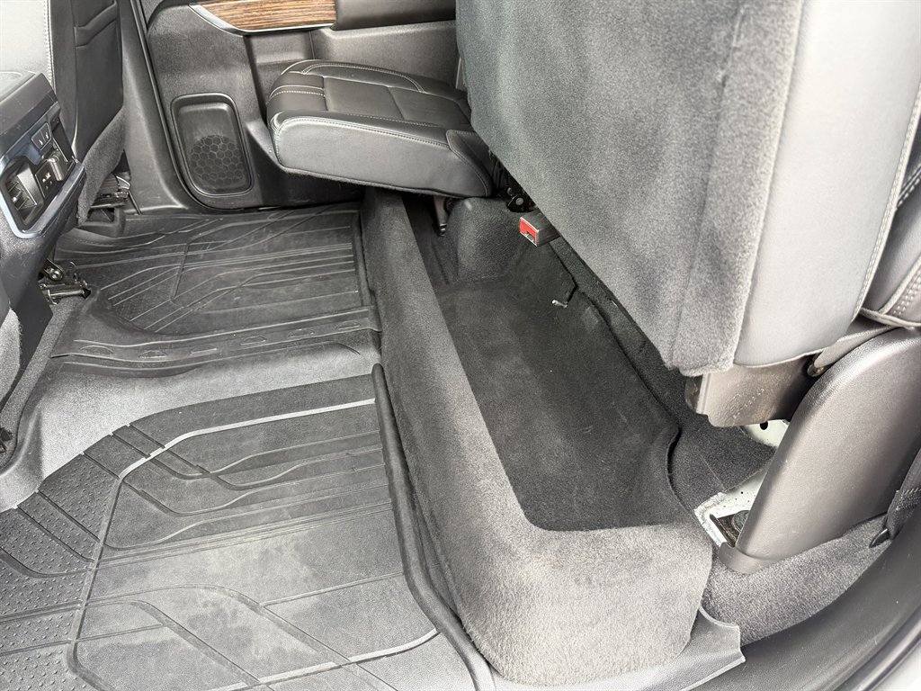 2020 Chevrolet Silverado - $46,995