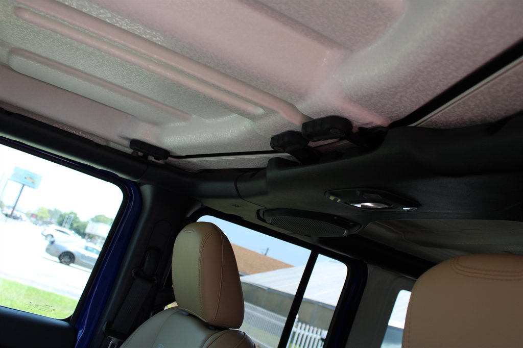 2018 Jeep Wrangler - $28,995