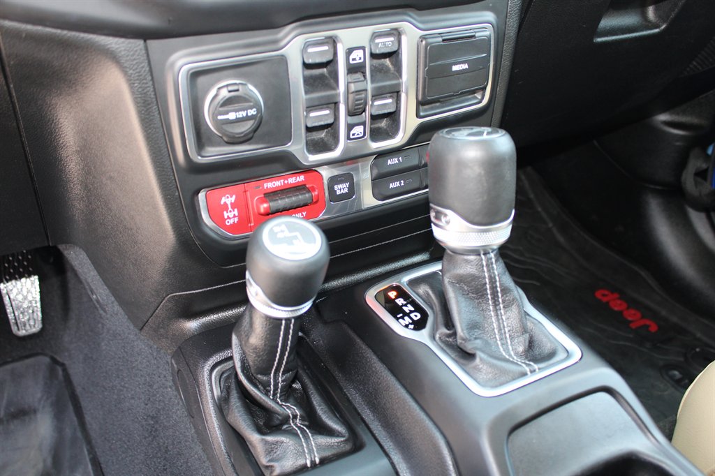 2018 Jeep Wrangler - $28,995